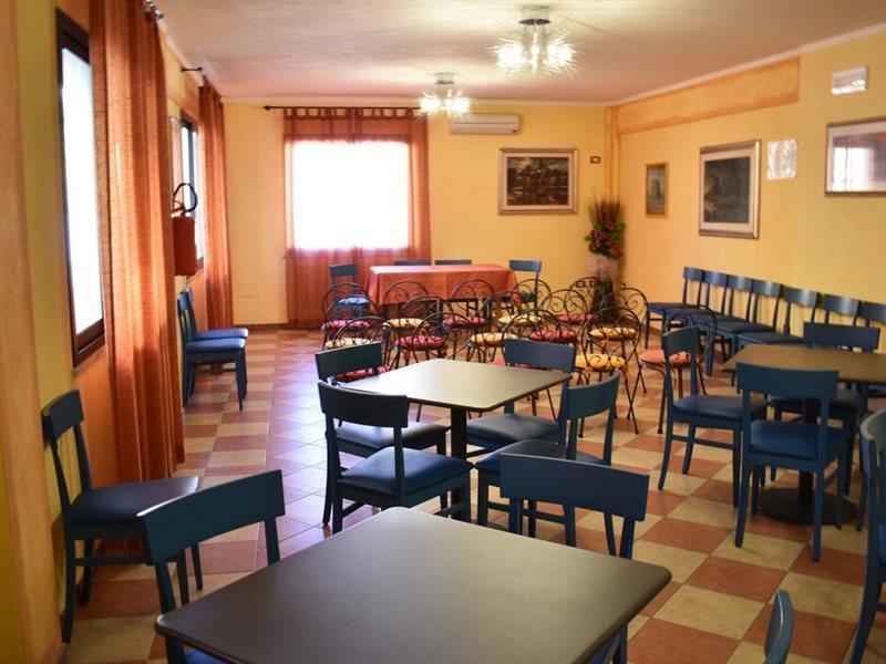 Hotel Residence Ampurias Castelsardo Extérieur photo