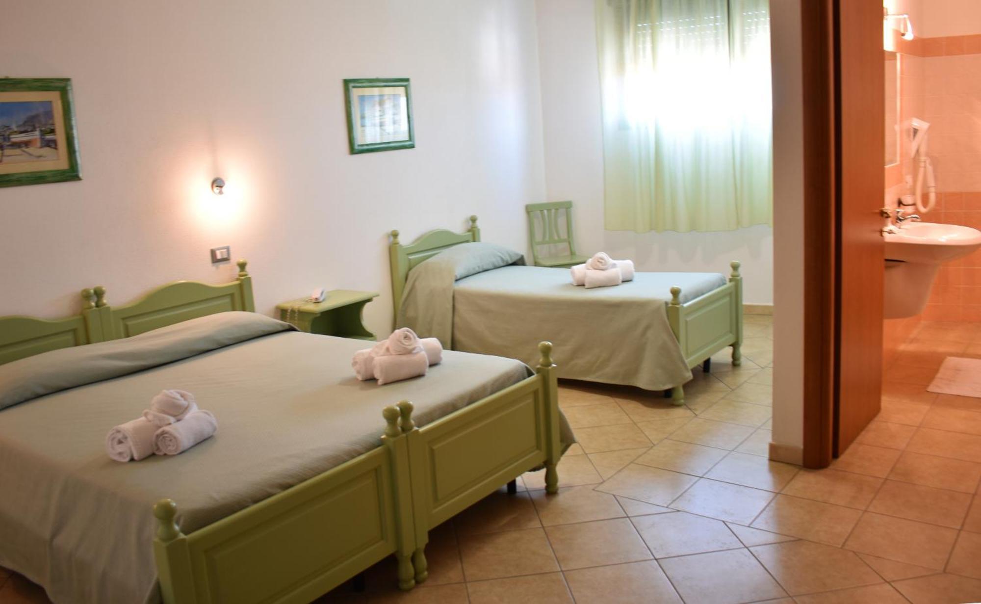 Hotel Residence Ampurias Castelsardo Chambre photo