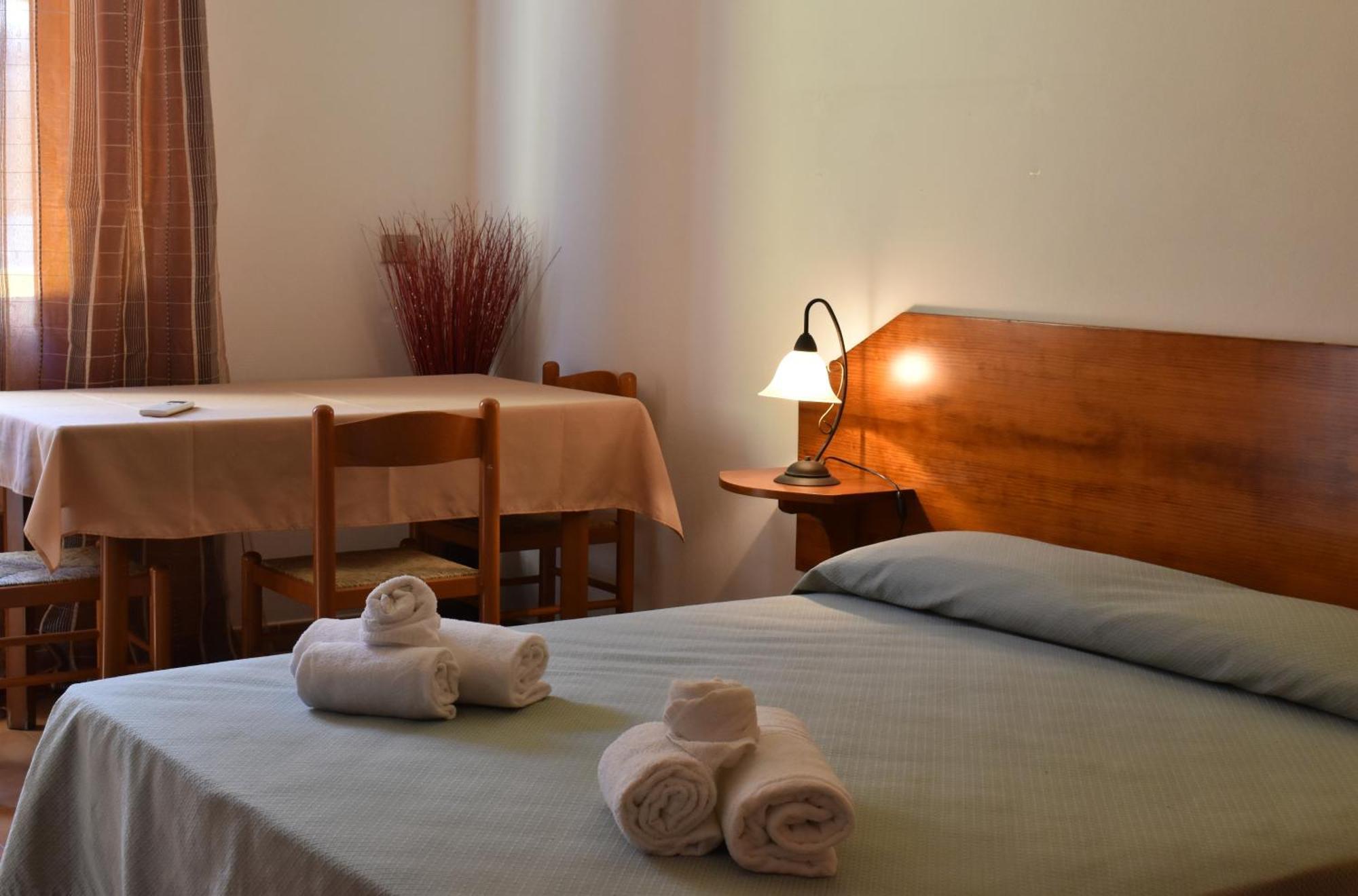 Hotel Residence Ampurias Castelsardo Chambre photo